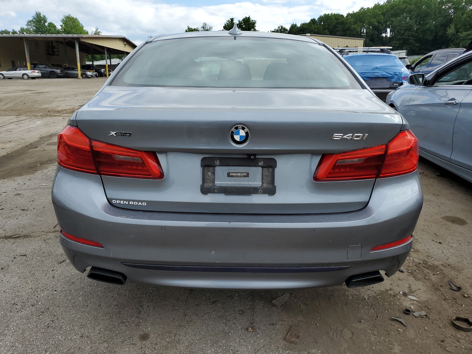 WBAJE7C52JWC56886 2018 BMW 540 Xi