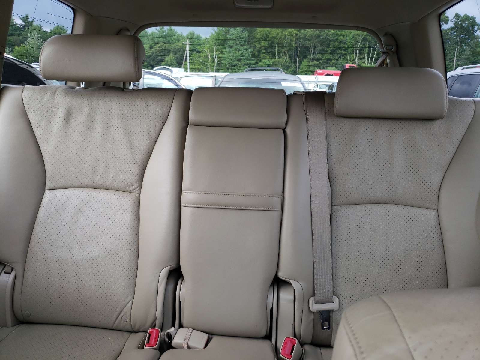 JTEEP21A450101016 2005 Toyota Highlander Limited