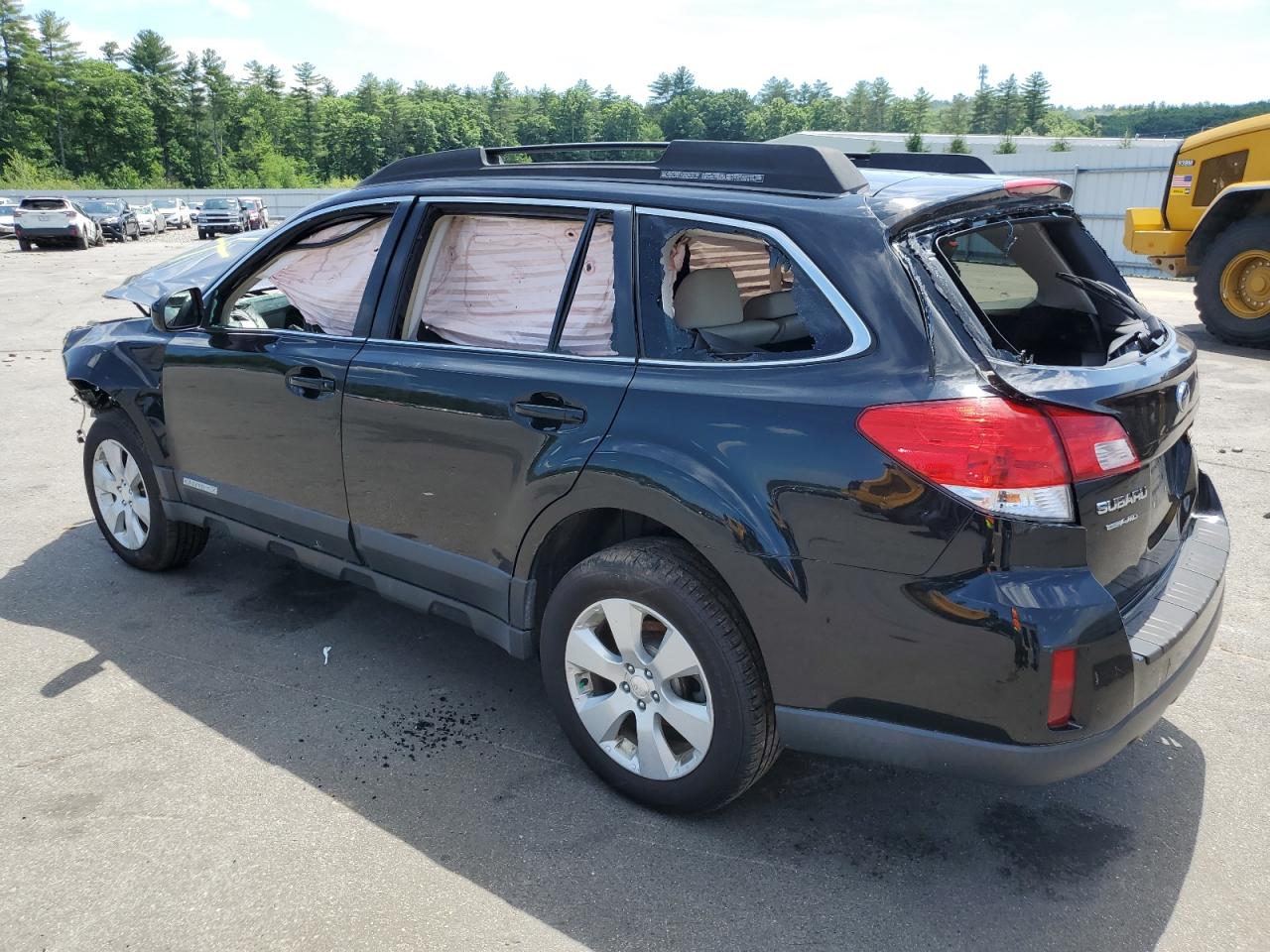 2012 Subaru Outback - Image 2