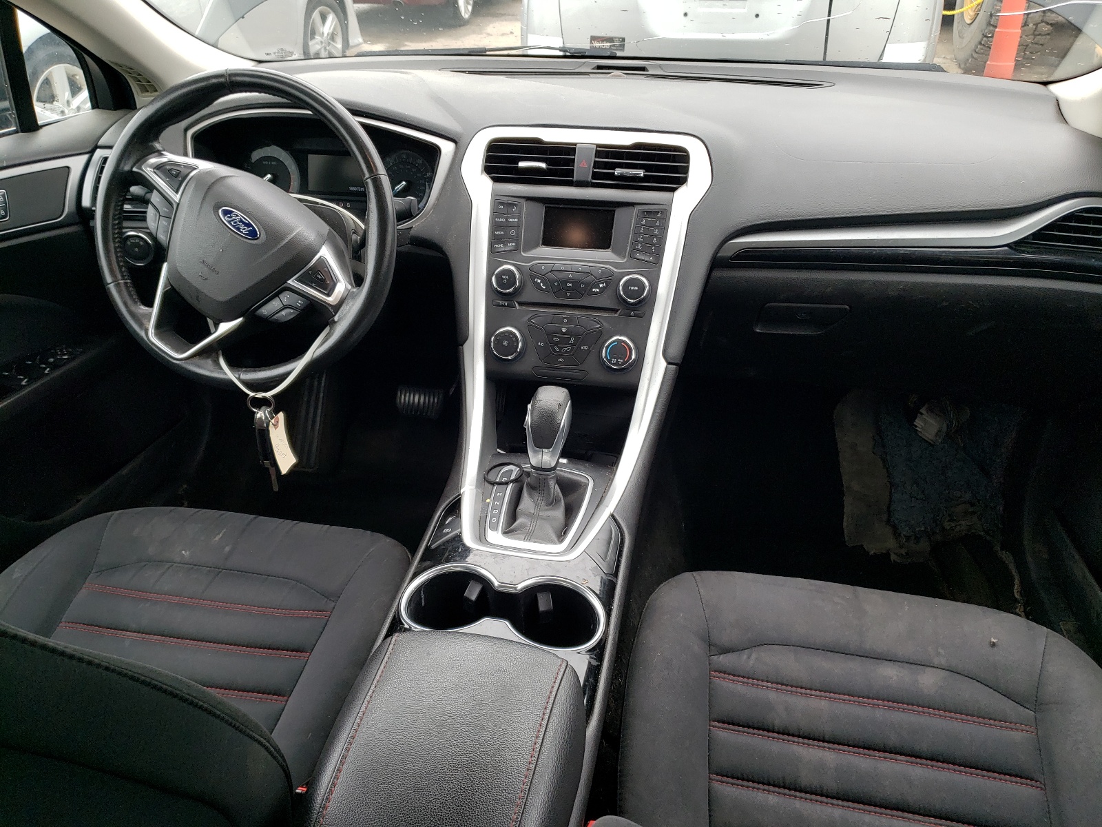 3FA6P0HD8GR319885 2016 Ford Fusion Se