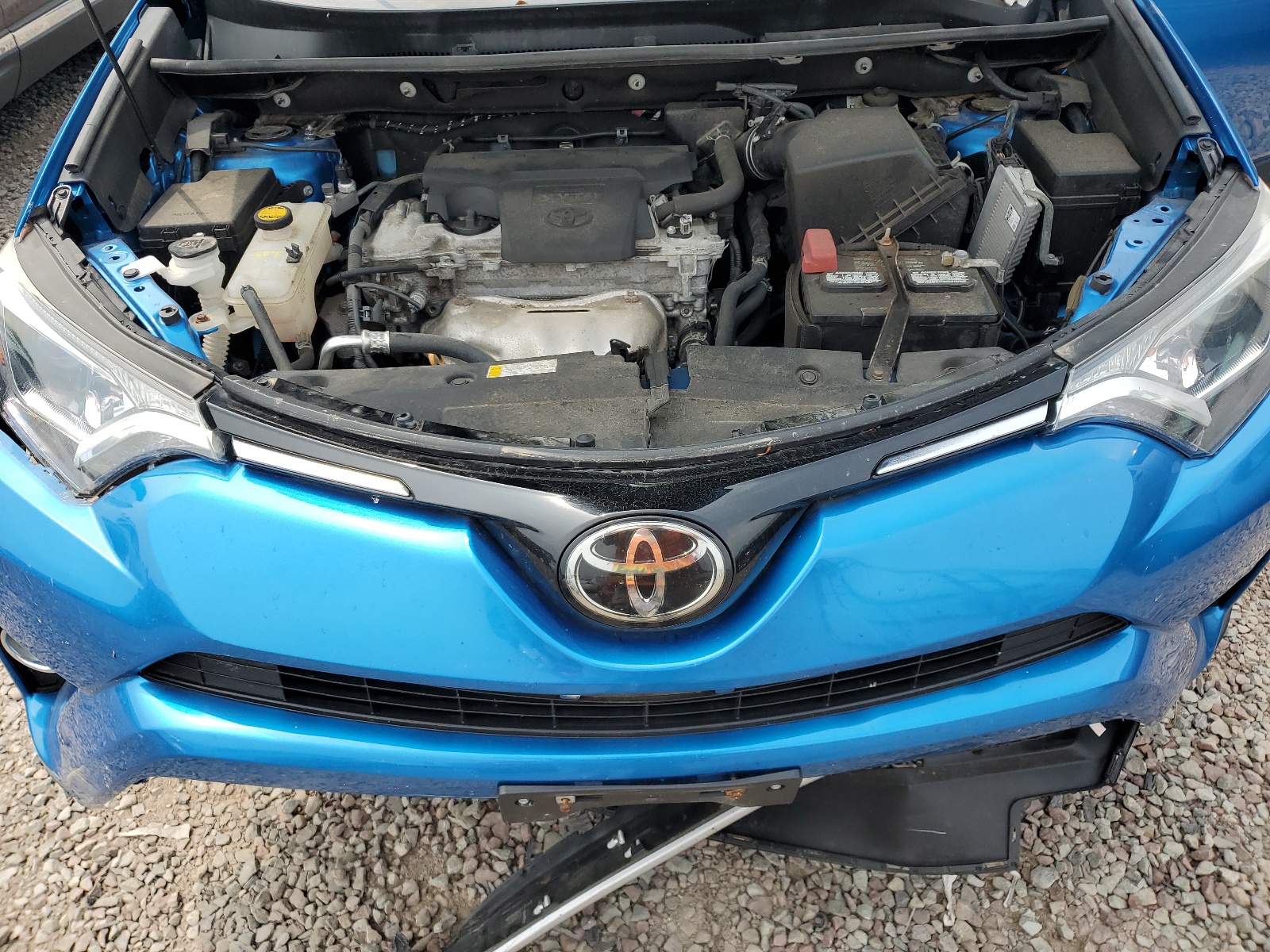 2T3RFREVXJW790550 2018 Toyota Rav4 Adventure