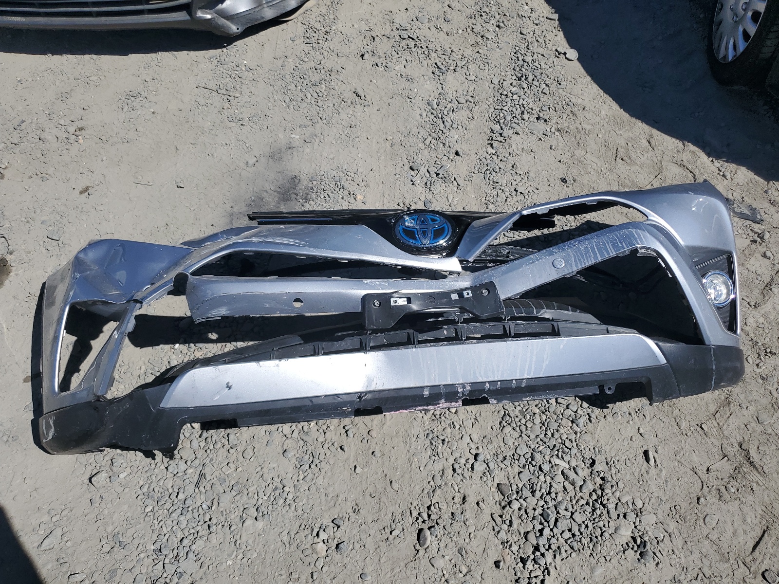 JTMDJREV5JD185311 2018 Toyota Rav4 Hv Limited