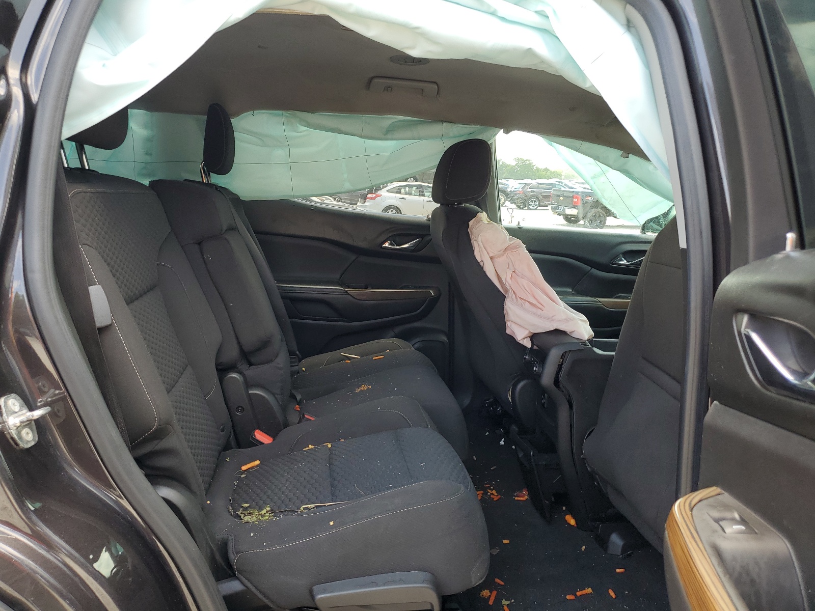 1GKKNRLAXJZ157975 2018 GMC Acadia Sle