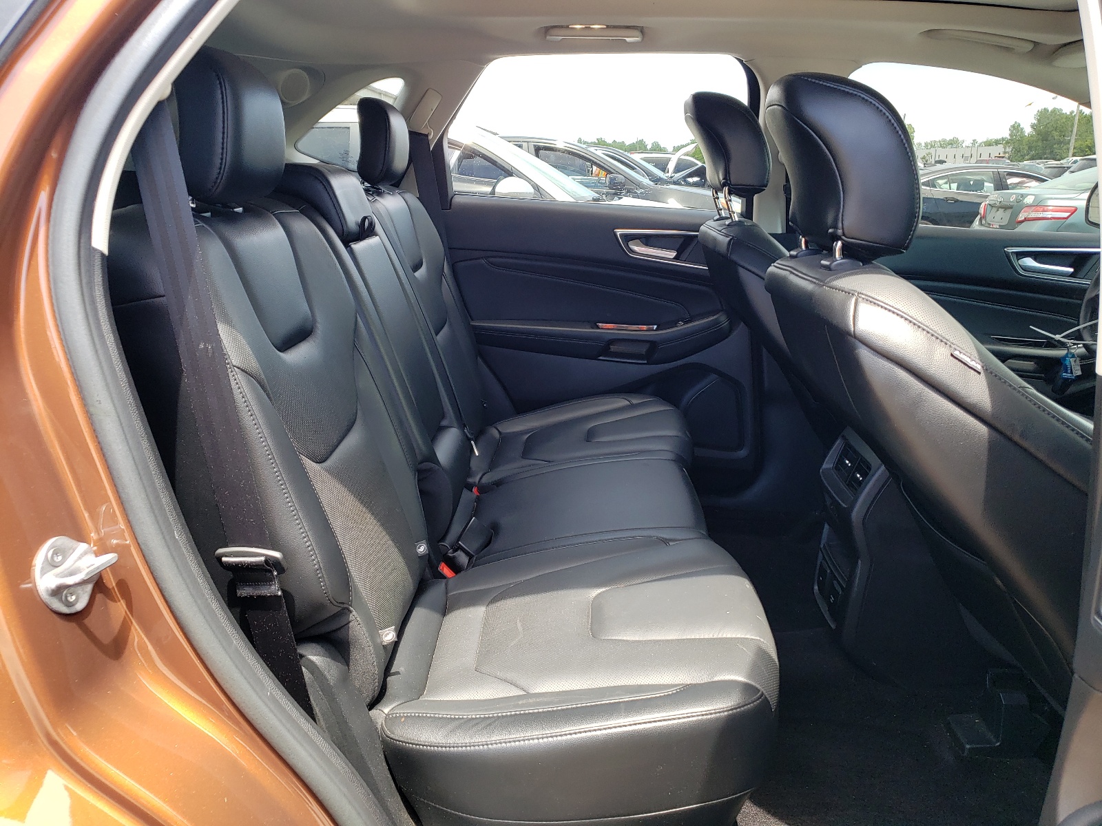 2FMPK4K8XHBB15519 2017 Ford Edge Titanium