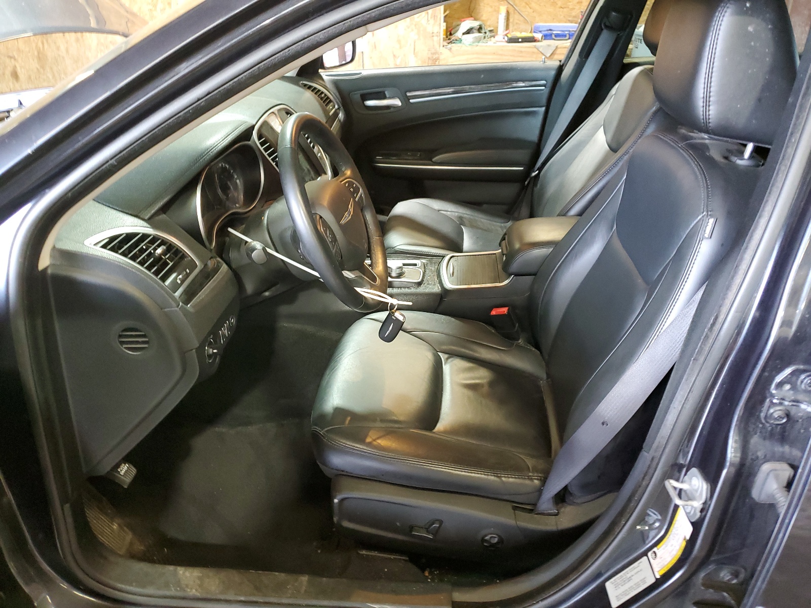 2C3CCAAG1FH929628 2015 Chrysler 300 Limited