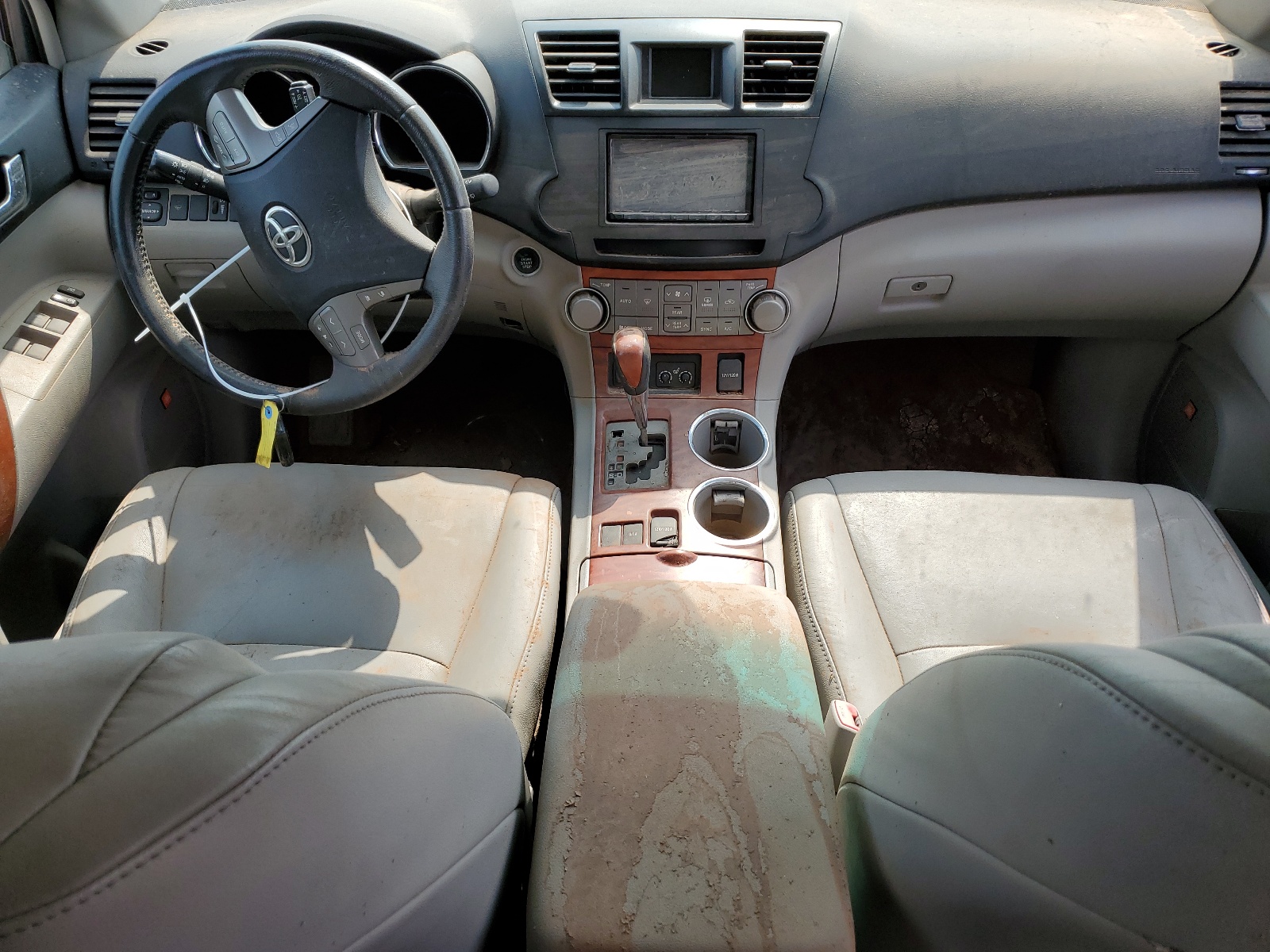 5TDYK3EH7AS013727 2010 Toyota Highlander Limited