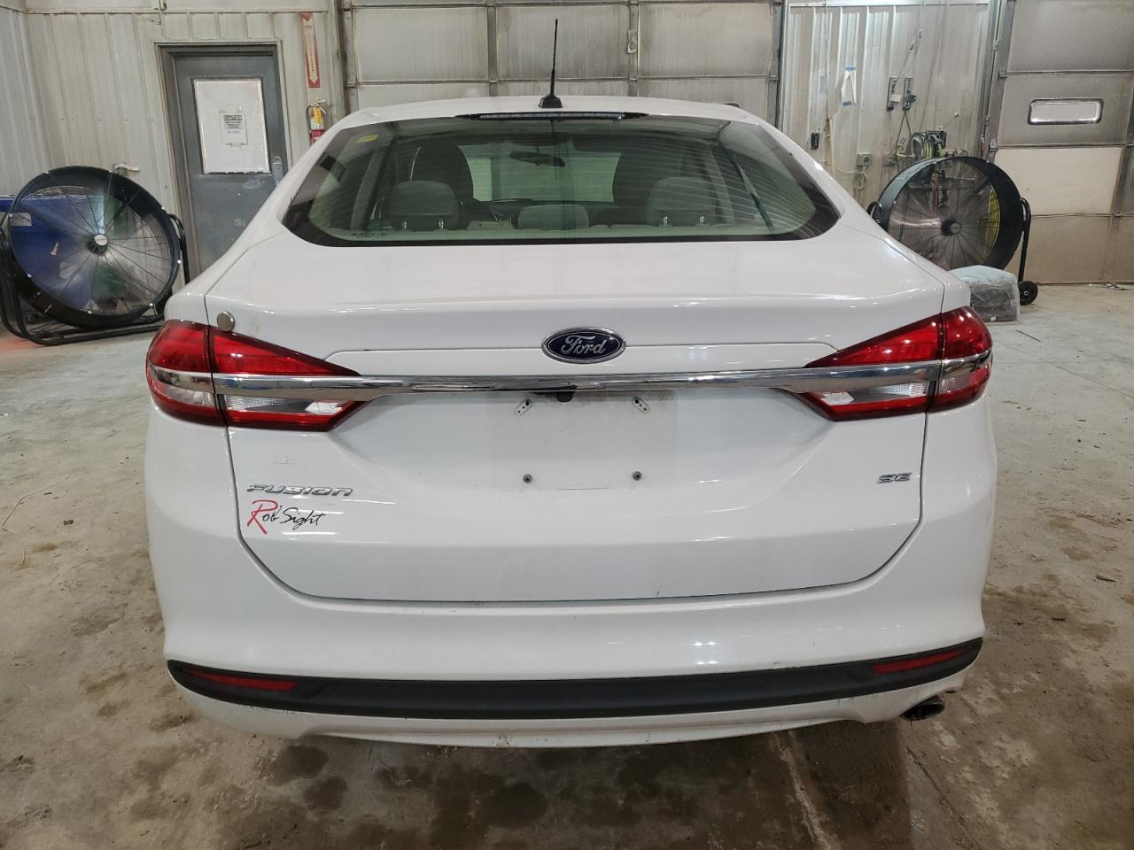 3FA6P0H70HR209361 2017 Ford Fusion Se