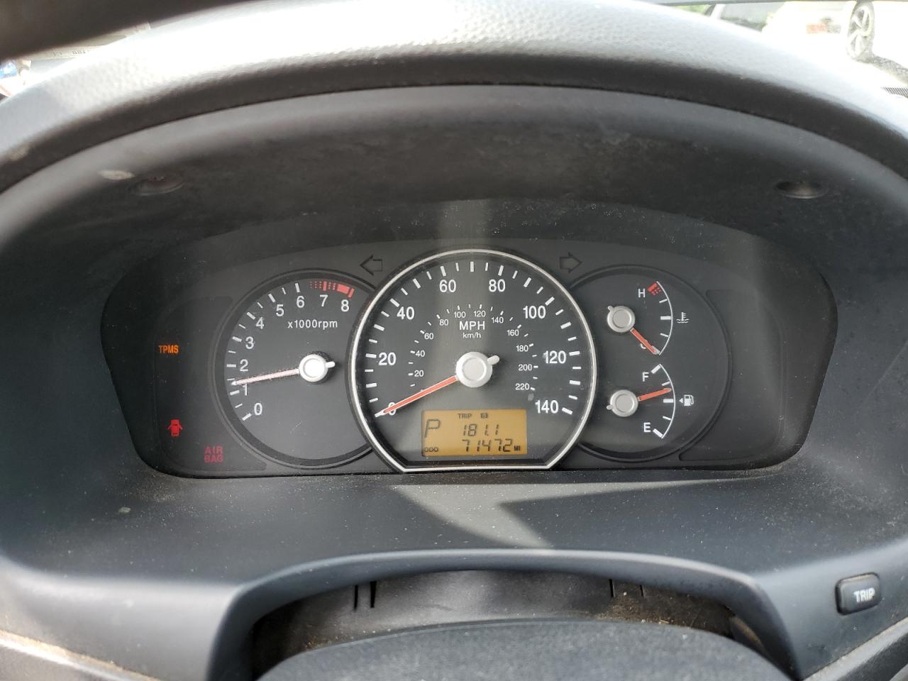 2009 Kia Rondo Base VIN: KNAFG528197240505 Lot: 63772784