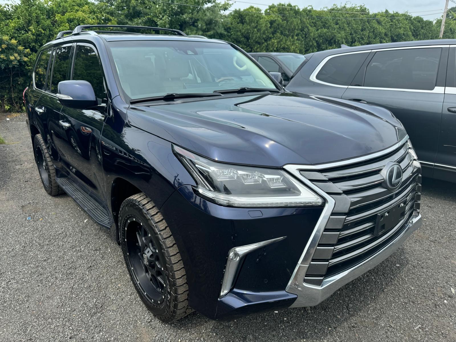 2016 Lexus Lx 570 vin: JTJHY7AXXG4198084