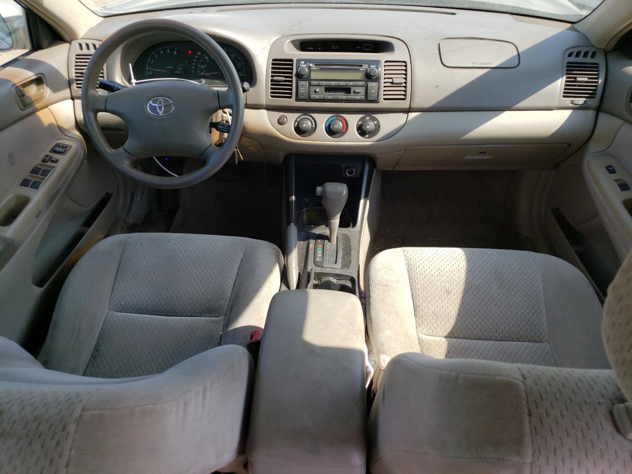 2004 Toyota Camry Le VIN: 4T1BE32K14U800701 Lot: 64799344