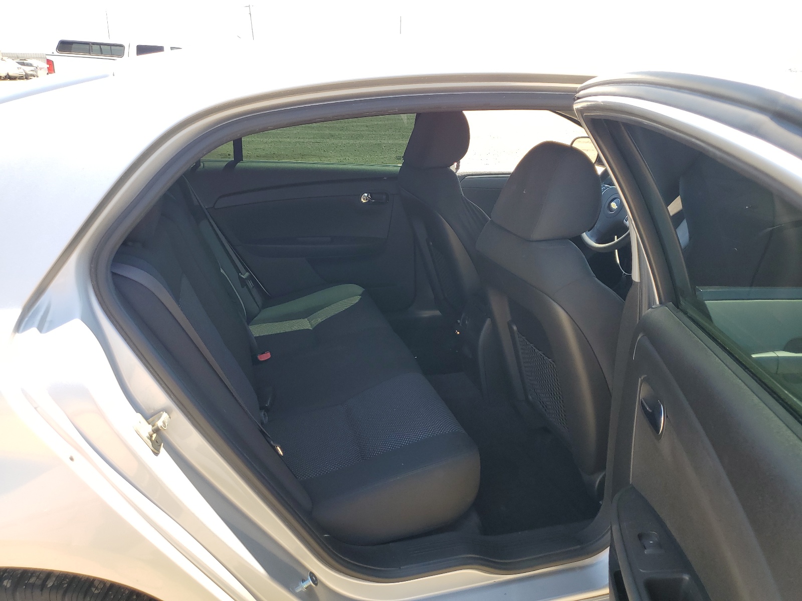 1G1ZC5EB9AF294012 2010 Chevrolet Malibu 1Lt