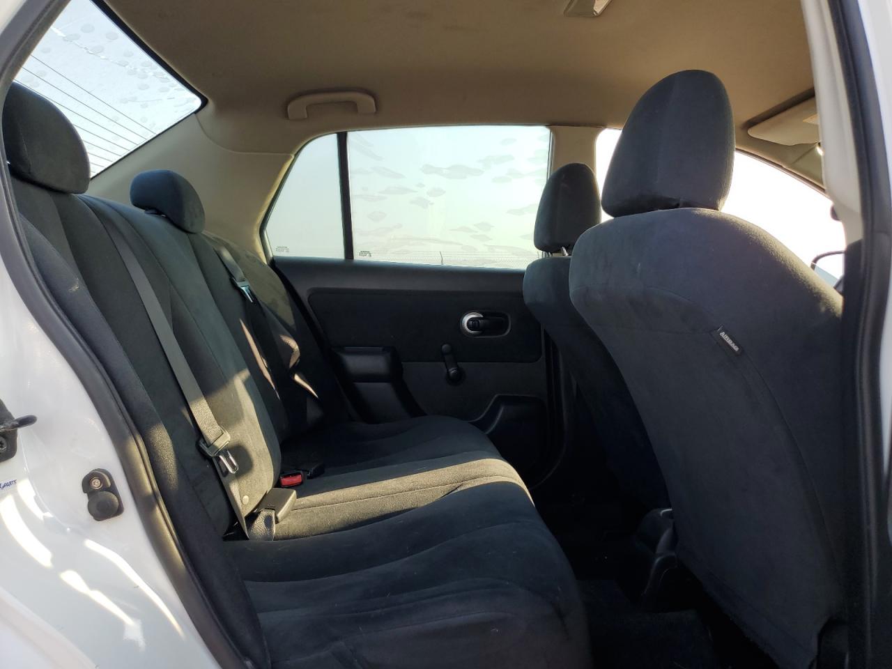 2011 Nissan Versa S VIN: 3N1CC1AP1BL372736 Lot: 64182014