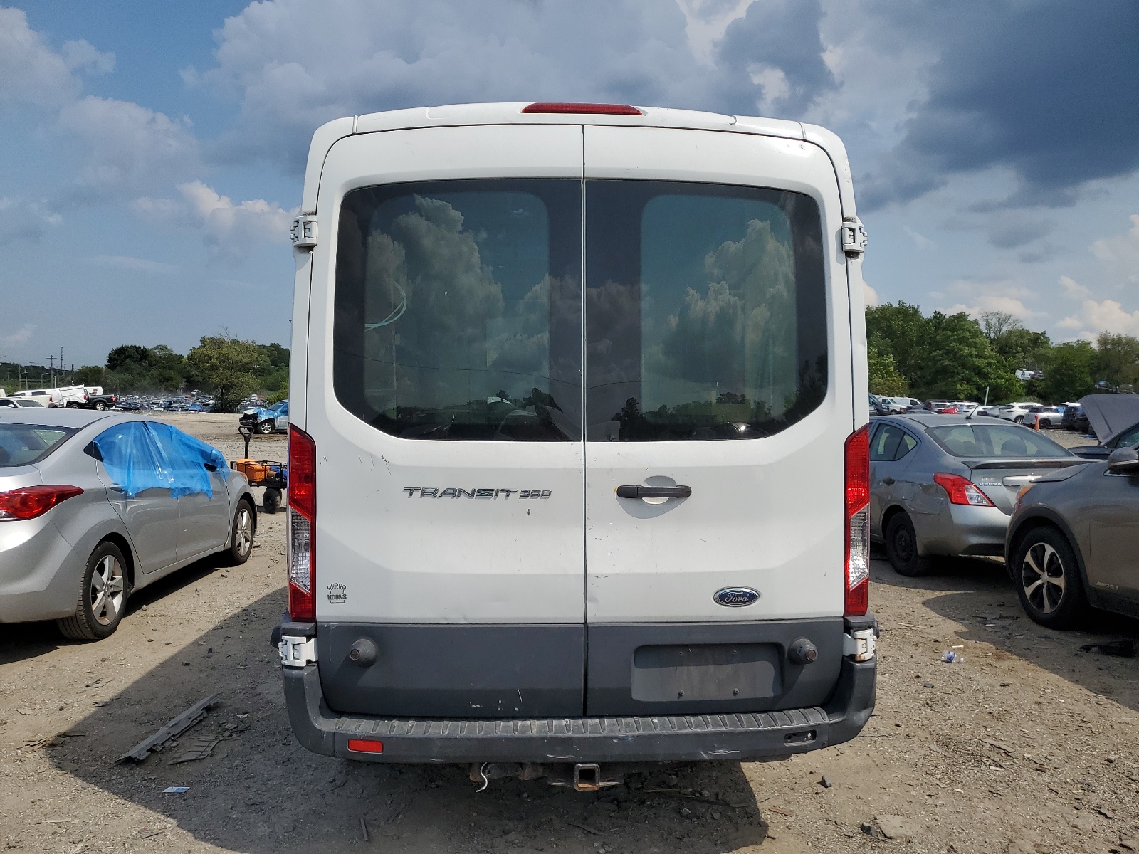 1FTSW2CM9FKA11951 2015 Ford Transit T-350
