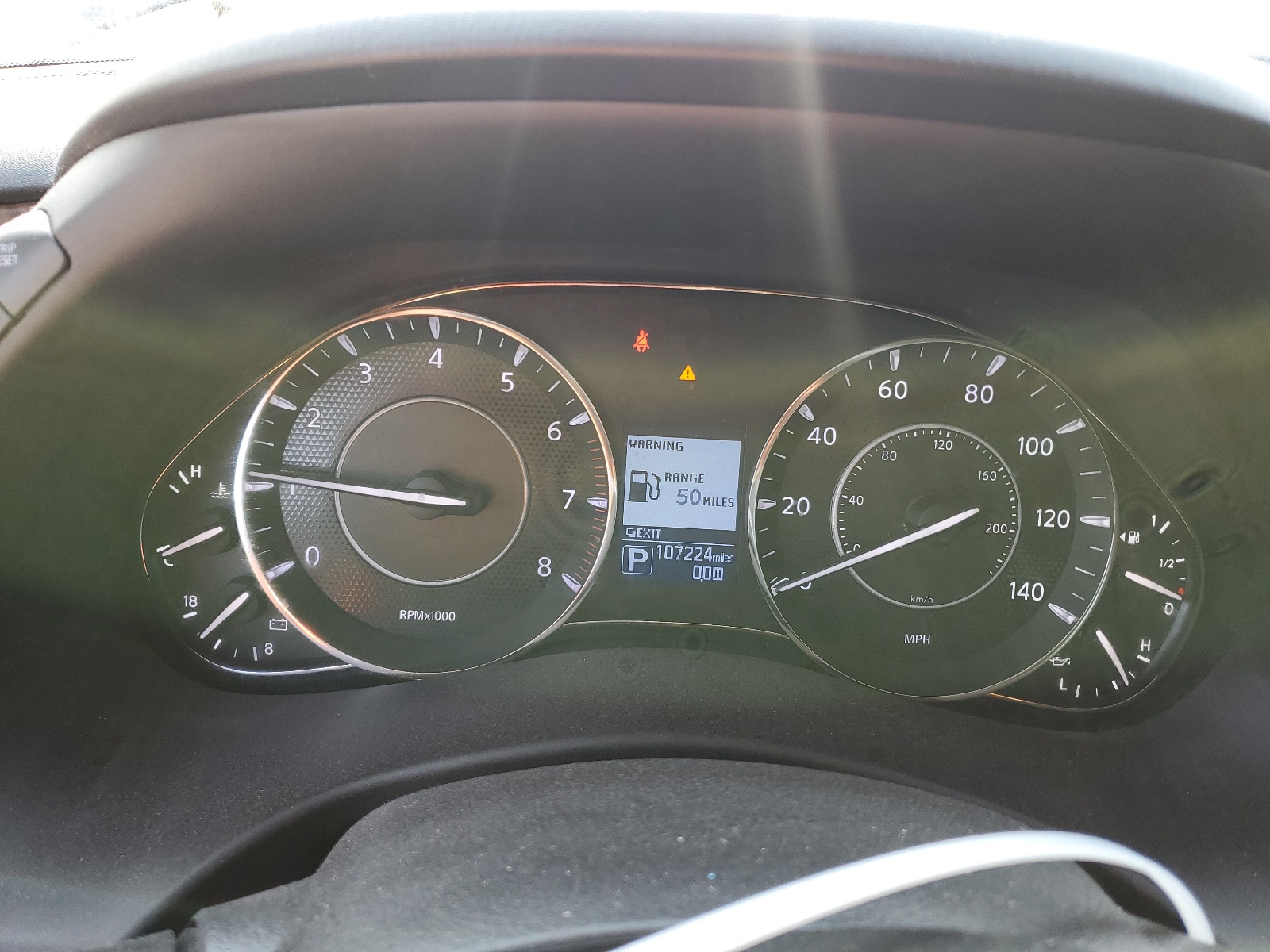 JN8AY2ND5JX000805 2018 Nissan Armada Sv