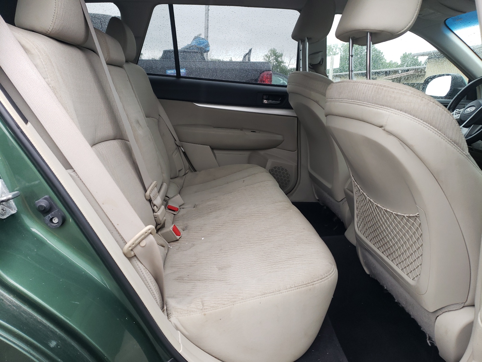 4S4BRBCC6B3383410 2011 Subaru Outback 2.5I Premium