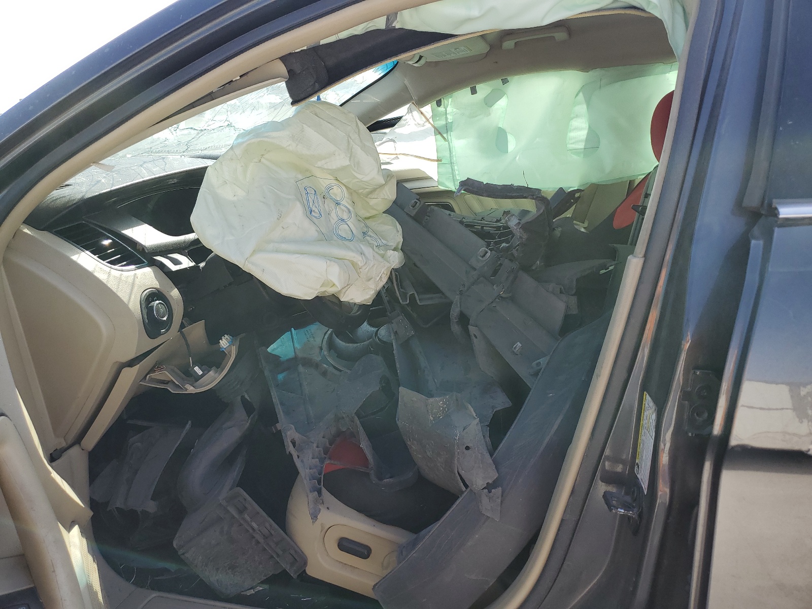 1FAHP2D89FG154495 2015 Ford Taurus Se