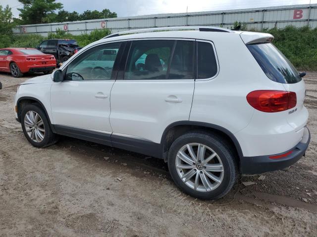  VOLKSWAGEN TIGUAN 2012 Белый