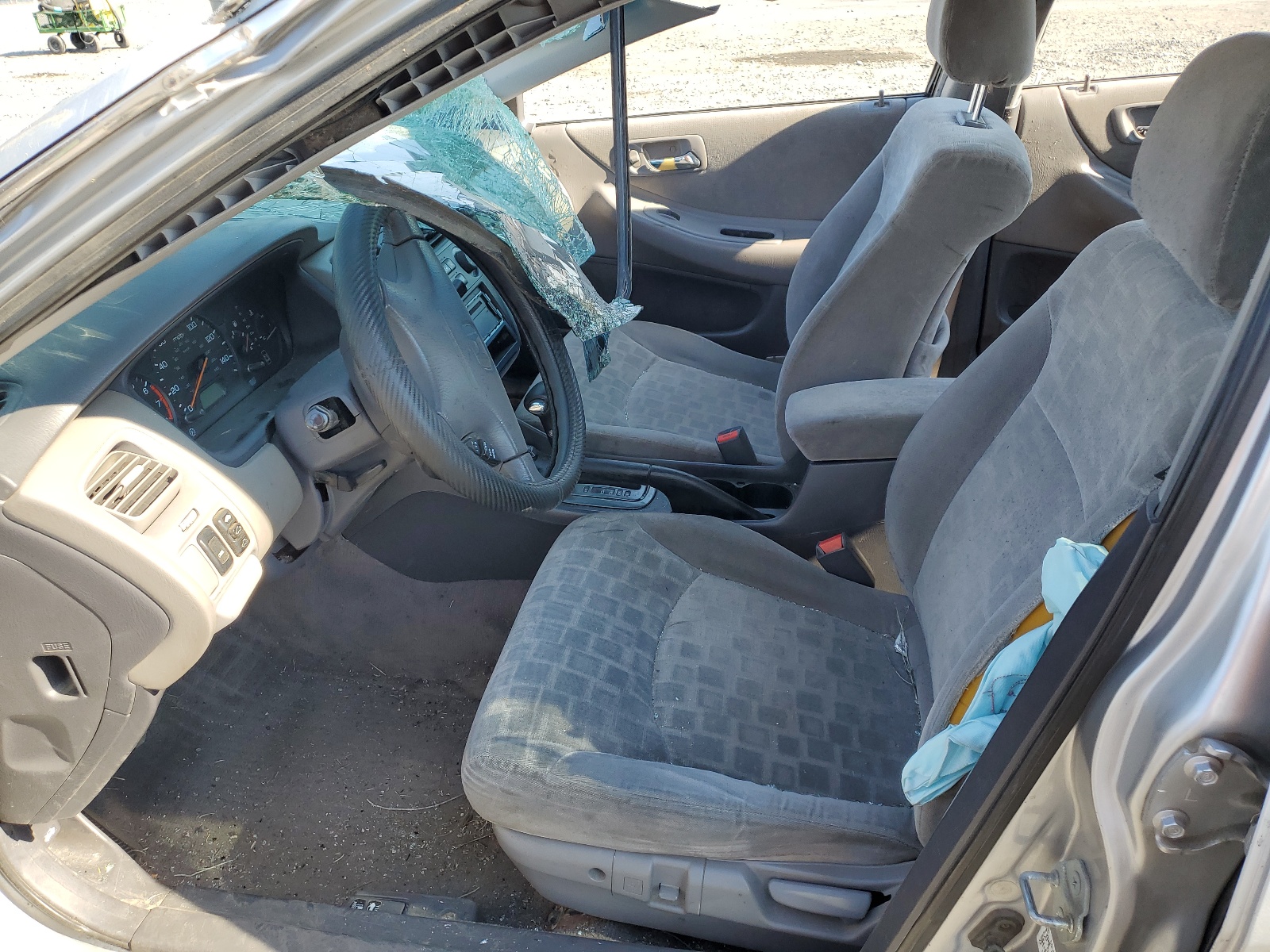 JHMCG56651C010619 2001 Honda Accord Ex