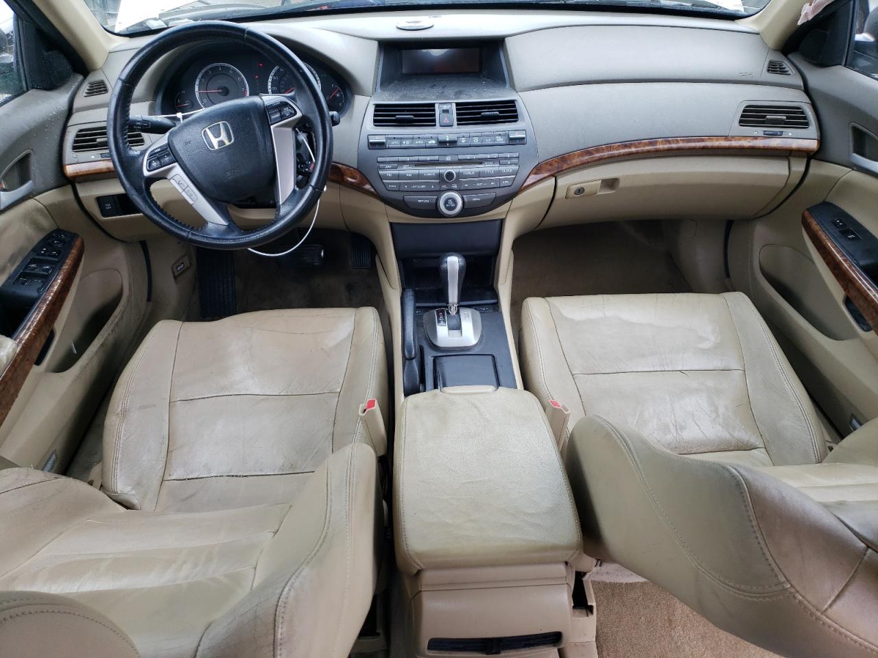 2010 Honda Accord - Image 8