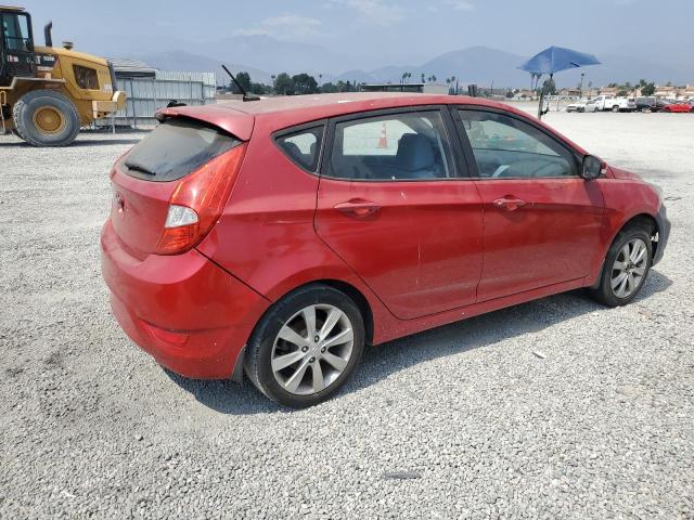  HYUNDAI ACCENT 2013 Красный