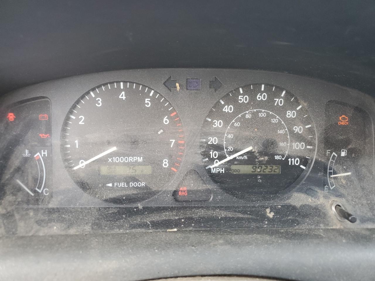 1998 Chevrolet Geo Prizm Base VIN: 1Y1SK5281WZ412477 Lot: 62566774