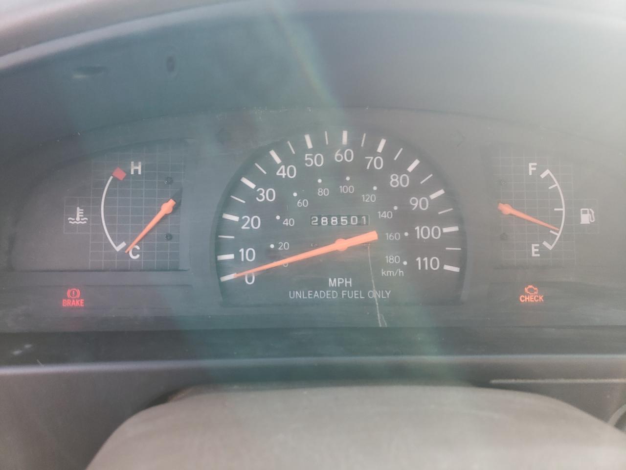 1999 Toyota Tacoma VIN: 4TANL42N2XZ490990 Lot: 63607374