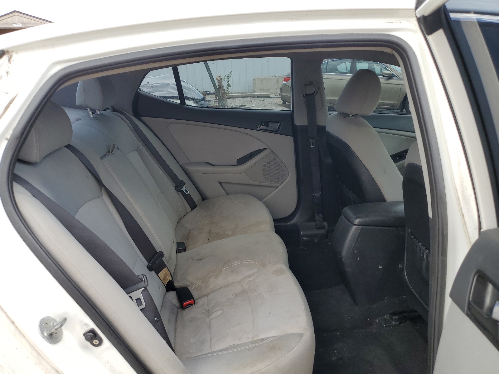 KNAGM4A76D5302260 2013 Kia Optima Lx