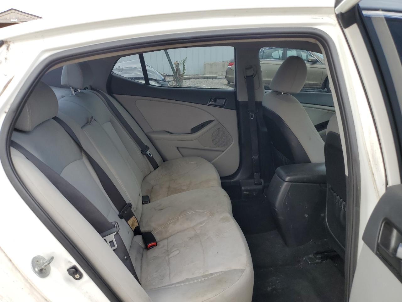 2013 Kia Optima Lx VIN: KNAGM4A76D5302260 Lot: 62458134