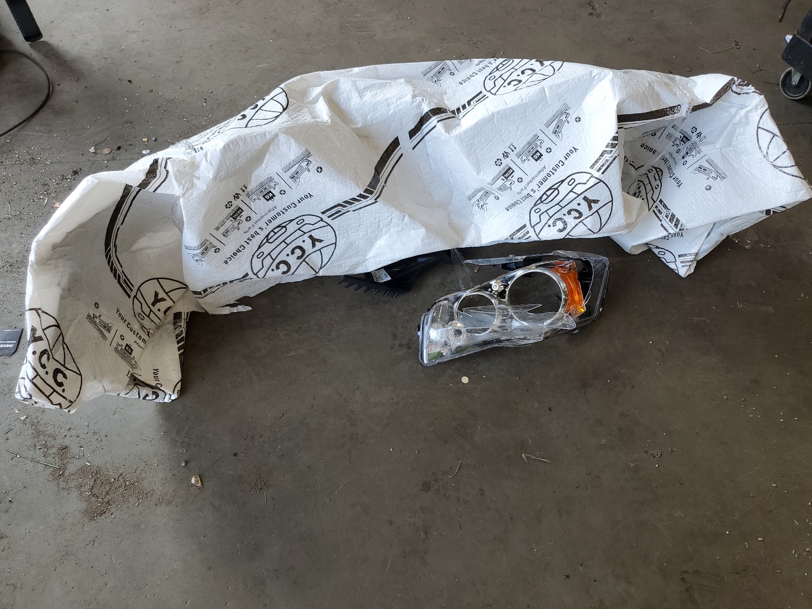 2A4RR8D19AR380911 2010 Chrysler Town & Country Touring Plus