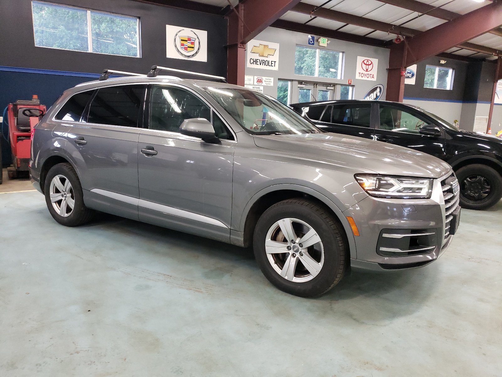 WA1LHAF77HD046424 2017 Audi Q7 Premium Plus