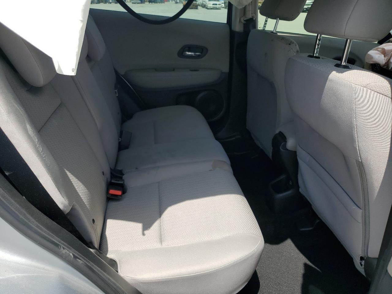 2017 Honda Hr-V Lx VIN: 3CZRU5H30HG702313 Lot: 61643754