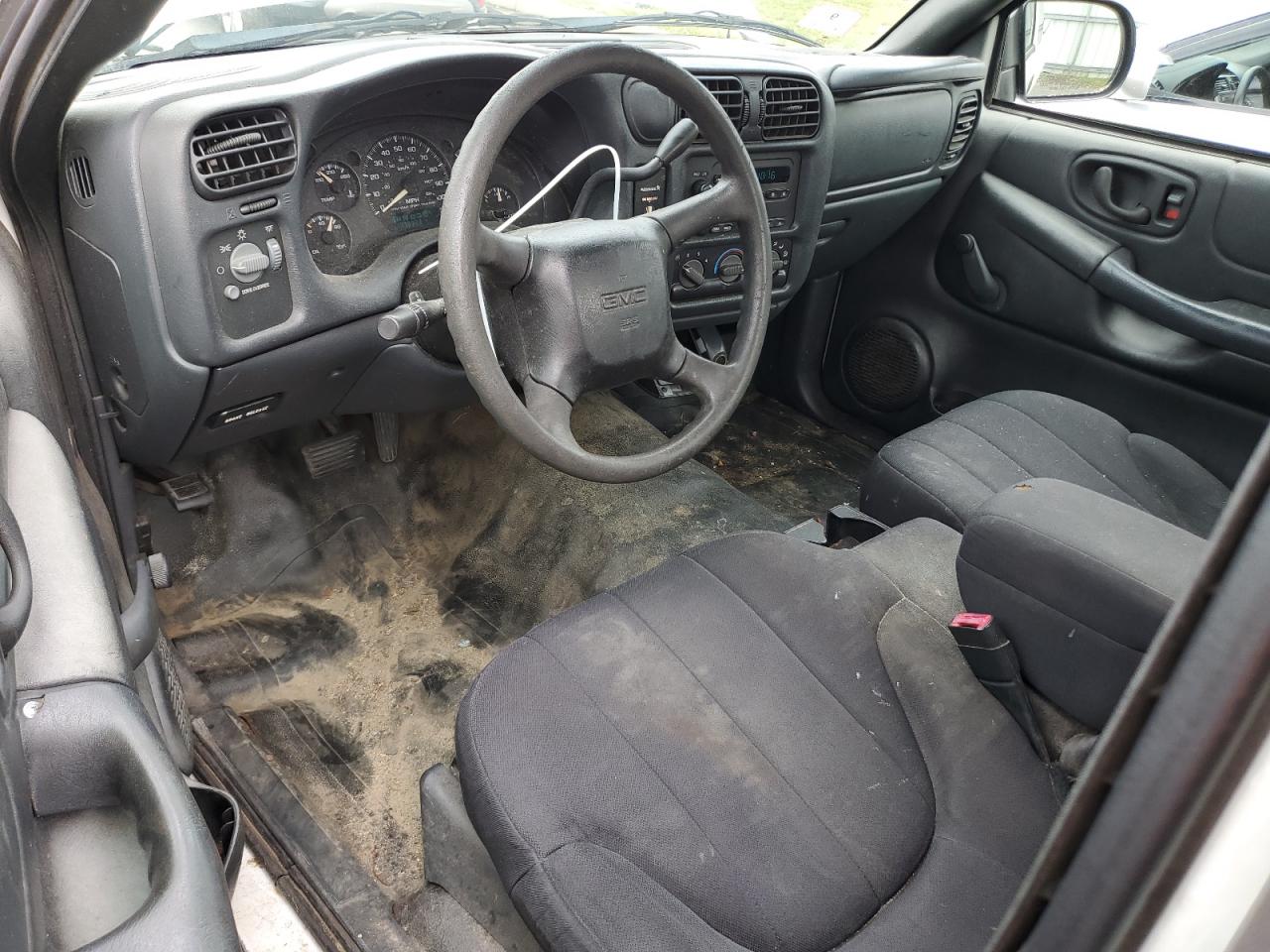 2003 GMC Sonoma VIN: 1GTCS19H938165282 Lot: 62823014