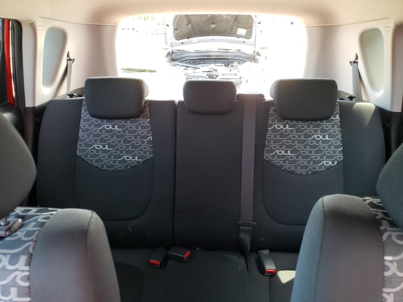 2010 Kia Soul + VIN: KNDJT2A2XA7194813 Lot: 64630574