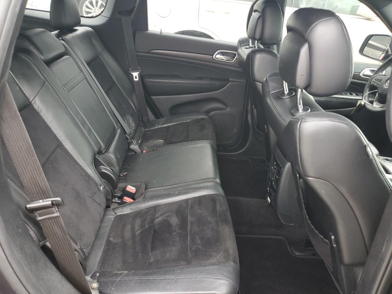 2017 Jeep Grand Cherokee Laredo VIN: 1C4RJEAG2HC915763 Lot: 63491364