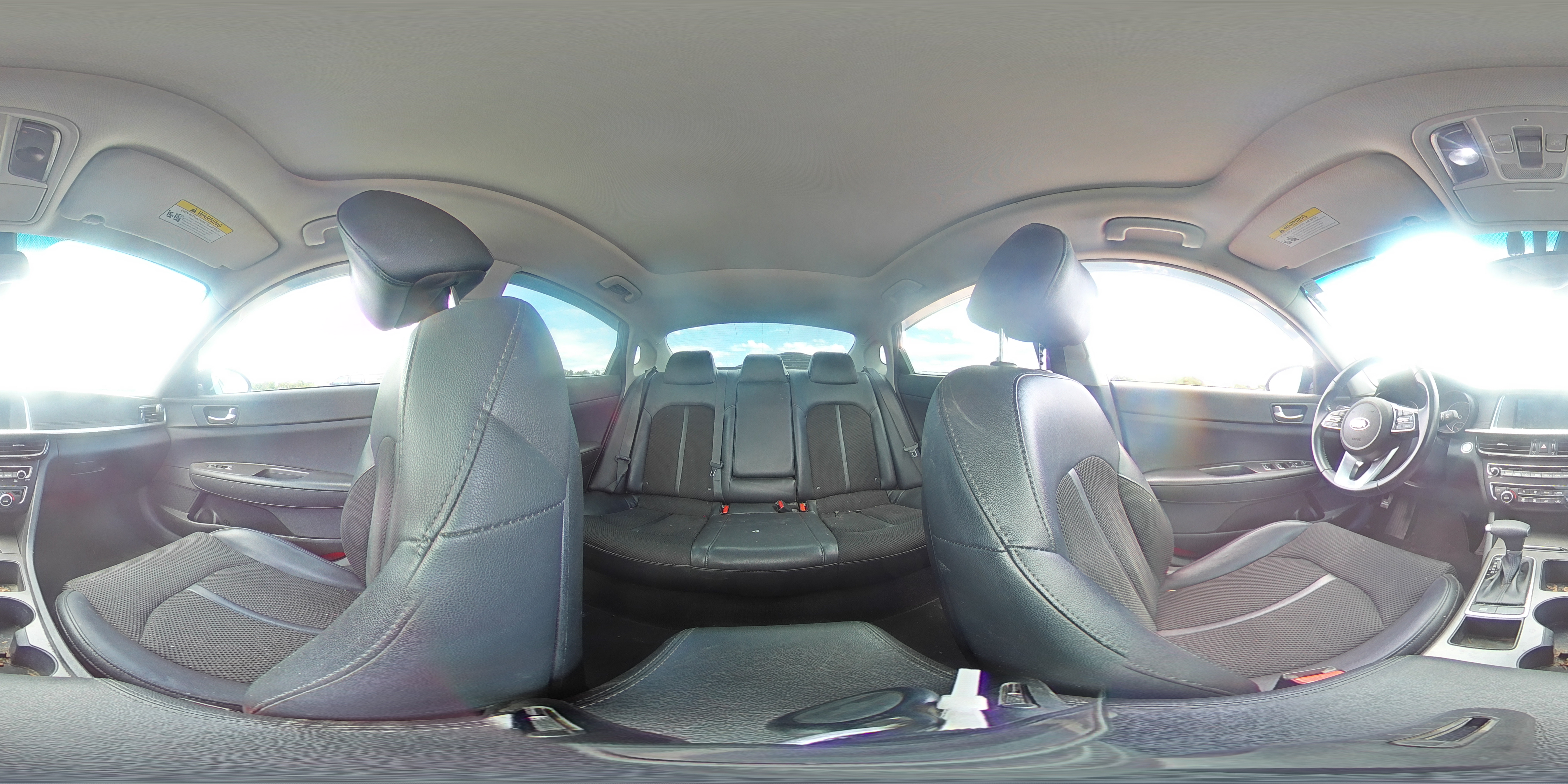 2019 Kia Optima Lx VIN: 5XXGT4L34KG323889 Lot: 62808334