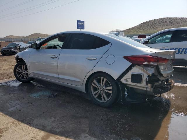  HYUNDAI ELANTRA 2018 Srebrny