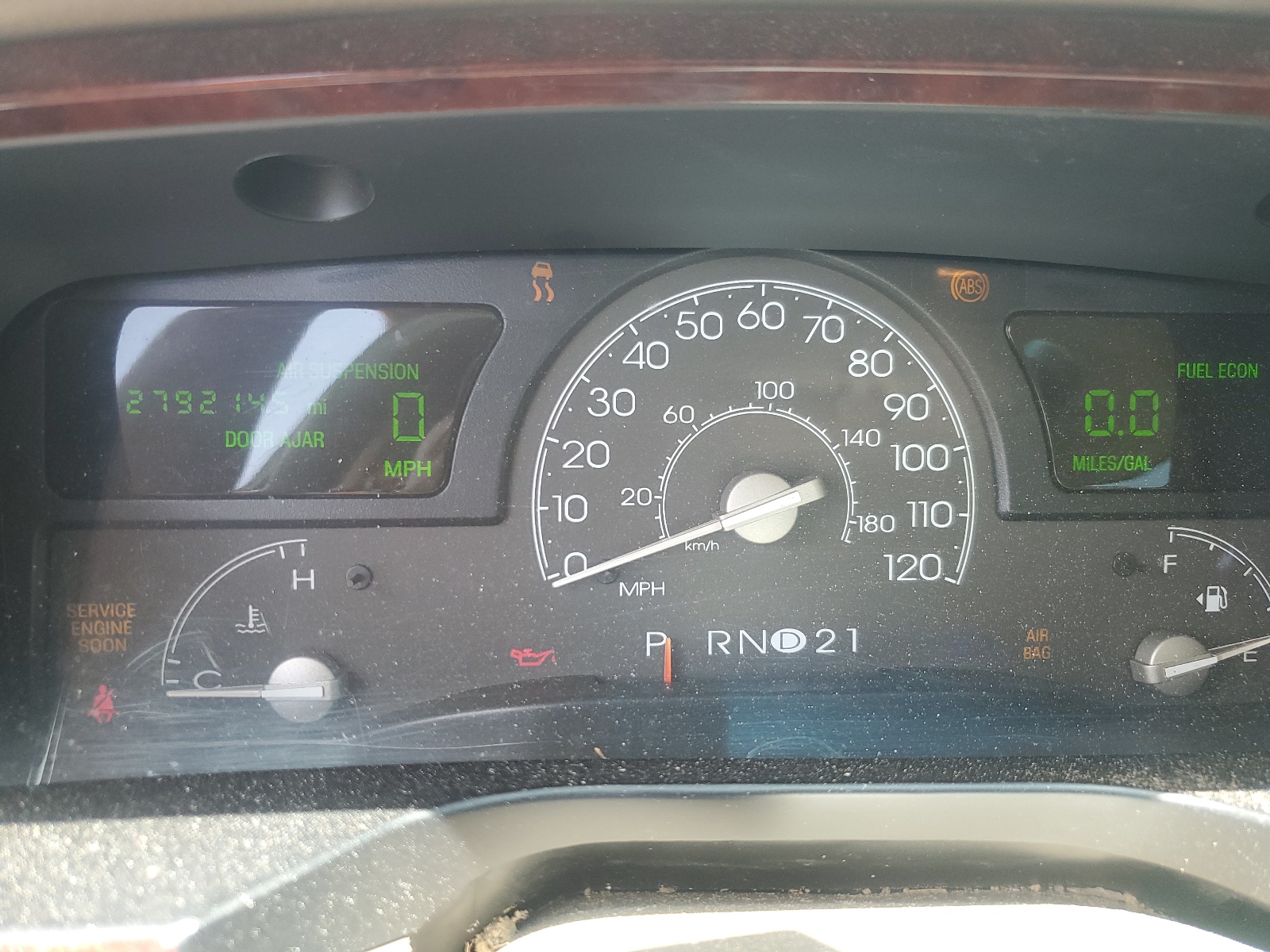 1LNHM81W15Y645303 2005 Lincoln Town Car Signature