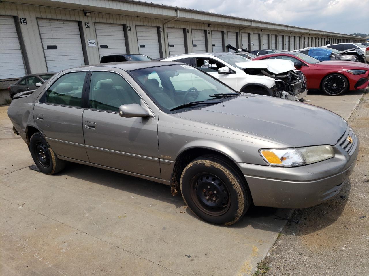 1997 Toyota Camry - Image 4