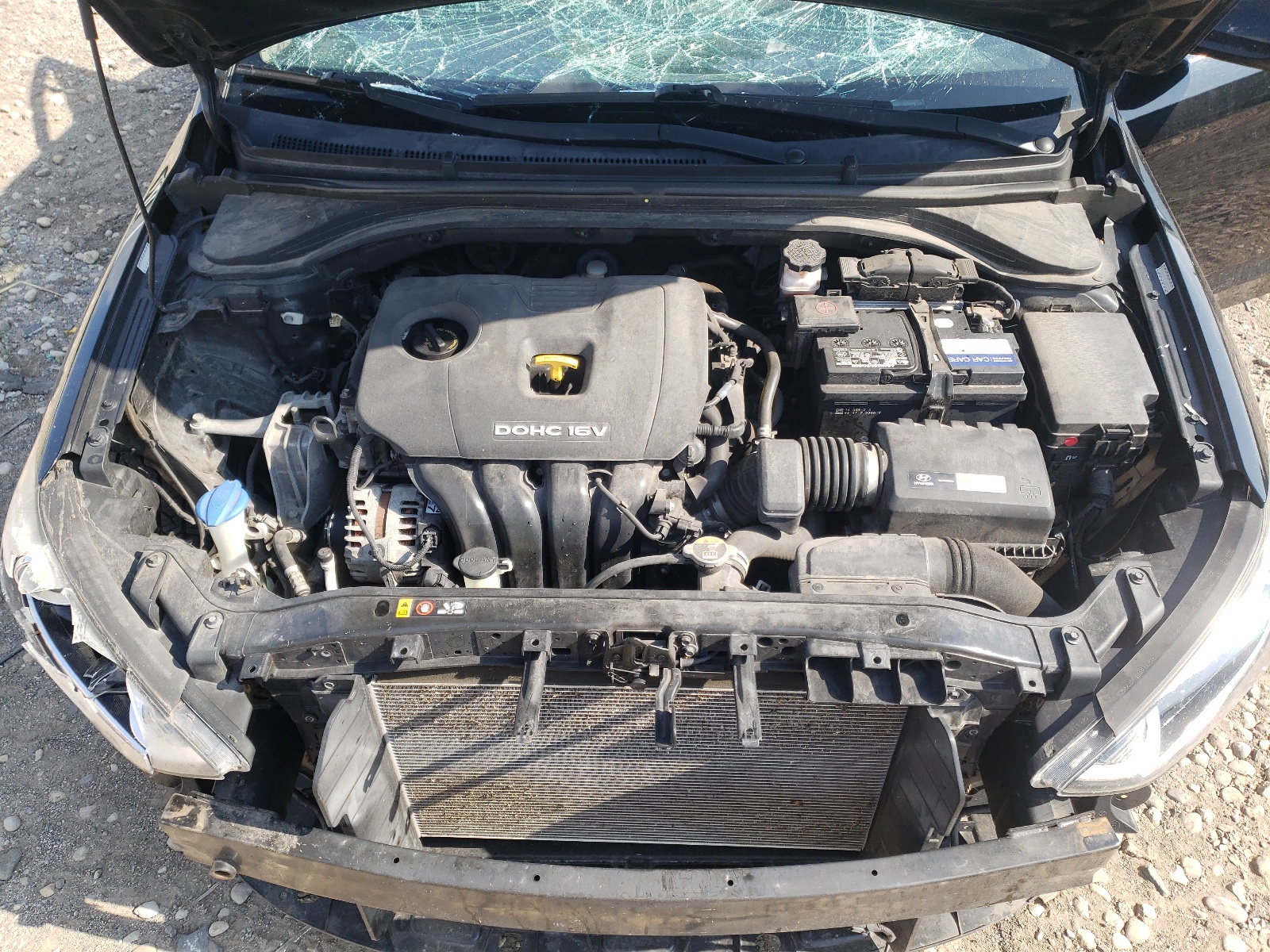 KMHD84LF1HU061469 2017 Hyundai Elantra Se