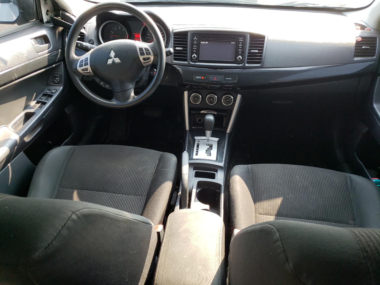 JA32U2FU6HU604657 2017 Mitsubishi Lancer Es