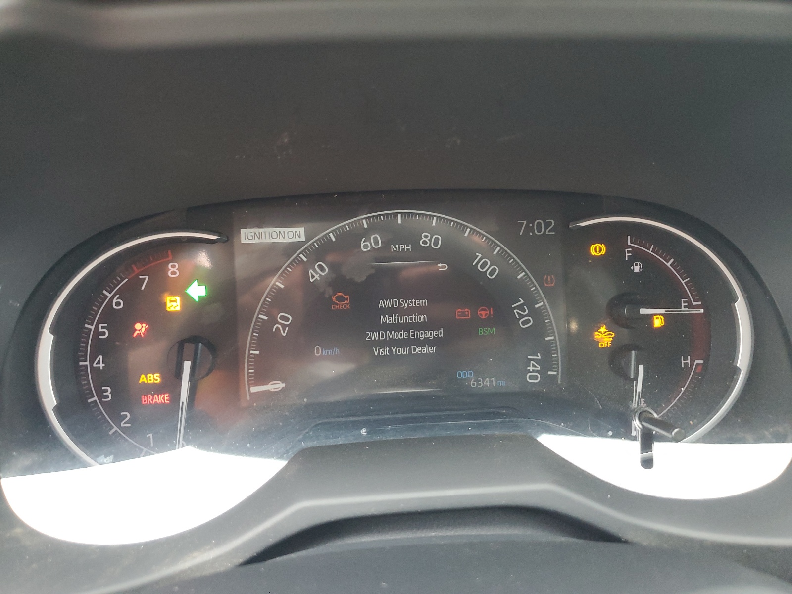 2T3P1RFV9RC444409 2024 Toyota Rav4 Xle