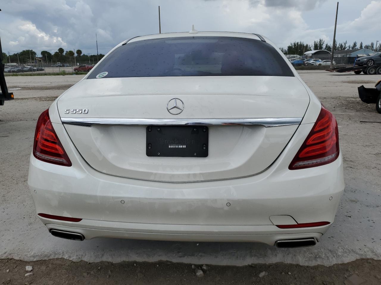 2017 Mercedes-Benz S 550 VIN: WDDUG8CB4HA322659 Lot: 64249844