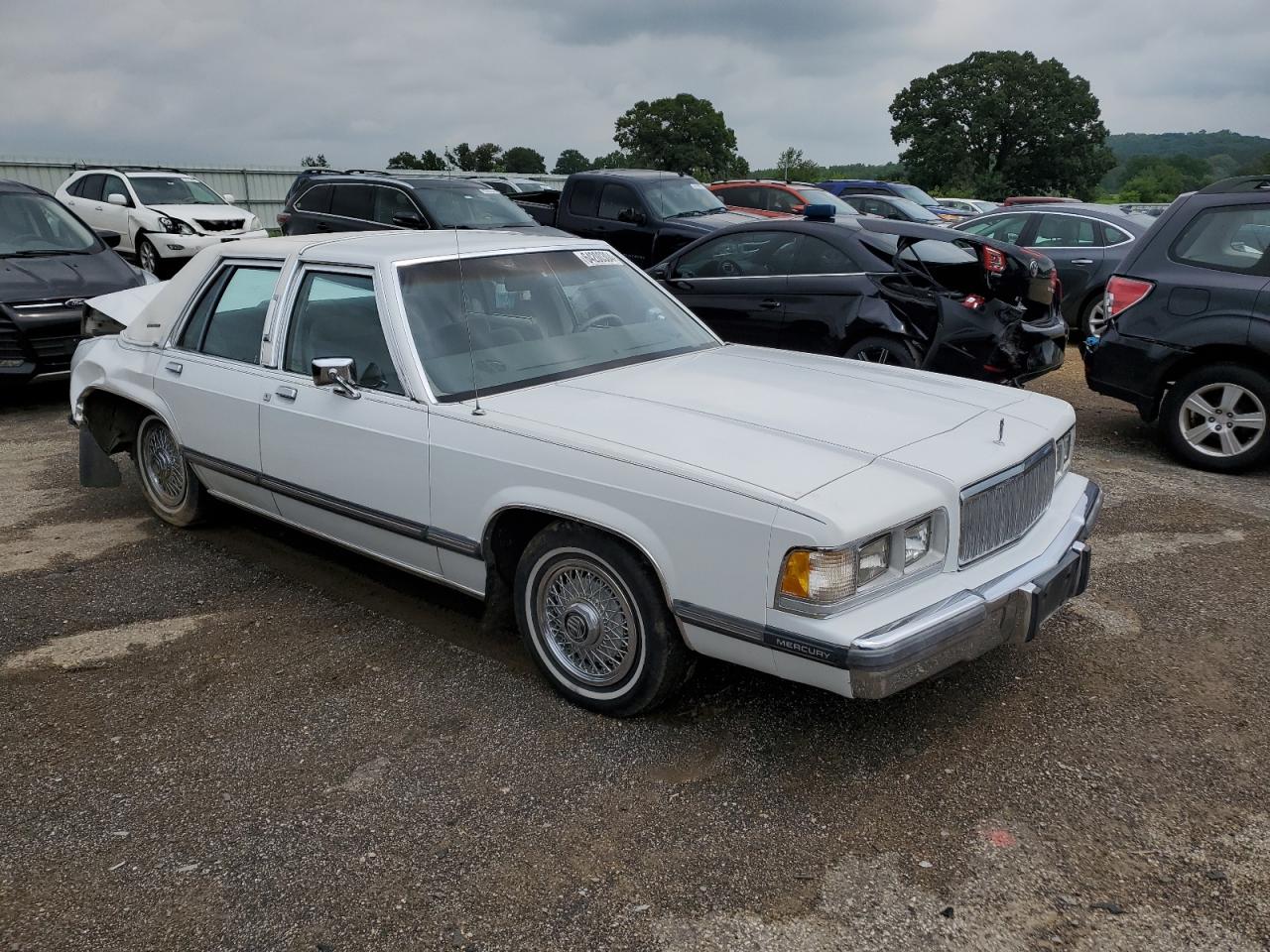 1989 Mercury Grand Marquis Gs VIN: 2MEBM74F0KX705307 Lot: 64200304