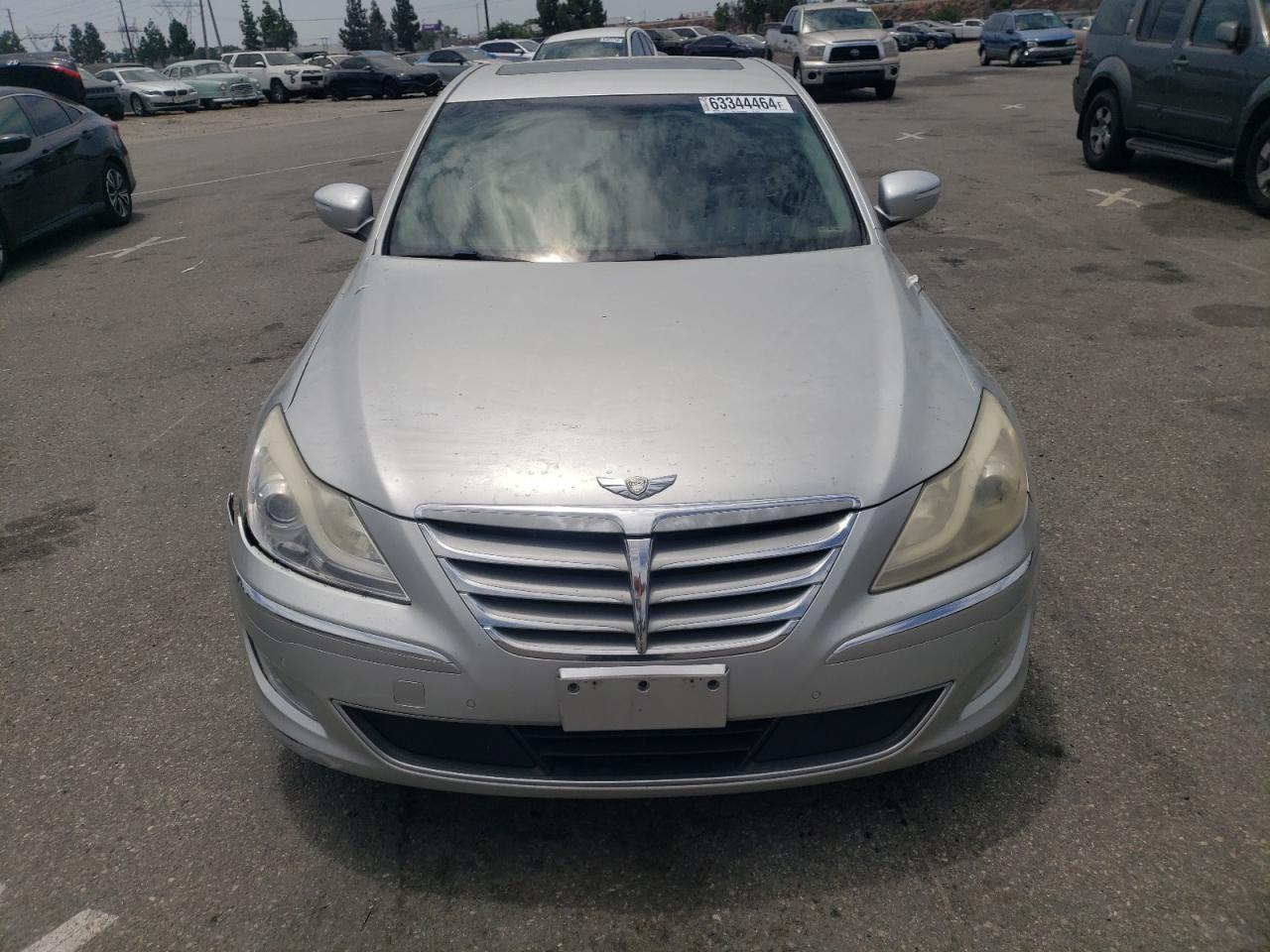 2012 Hyundai Genesis 3.8L VIN: KMHGC4DD2CU211462 Lot: 63344464