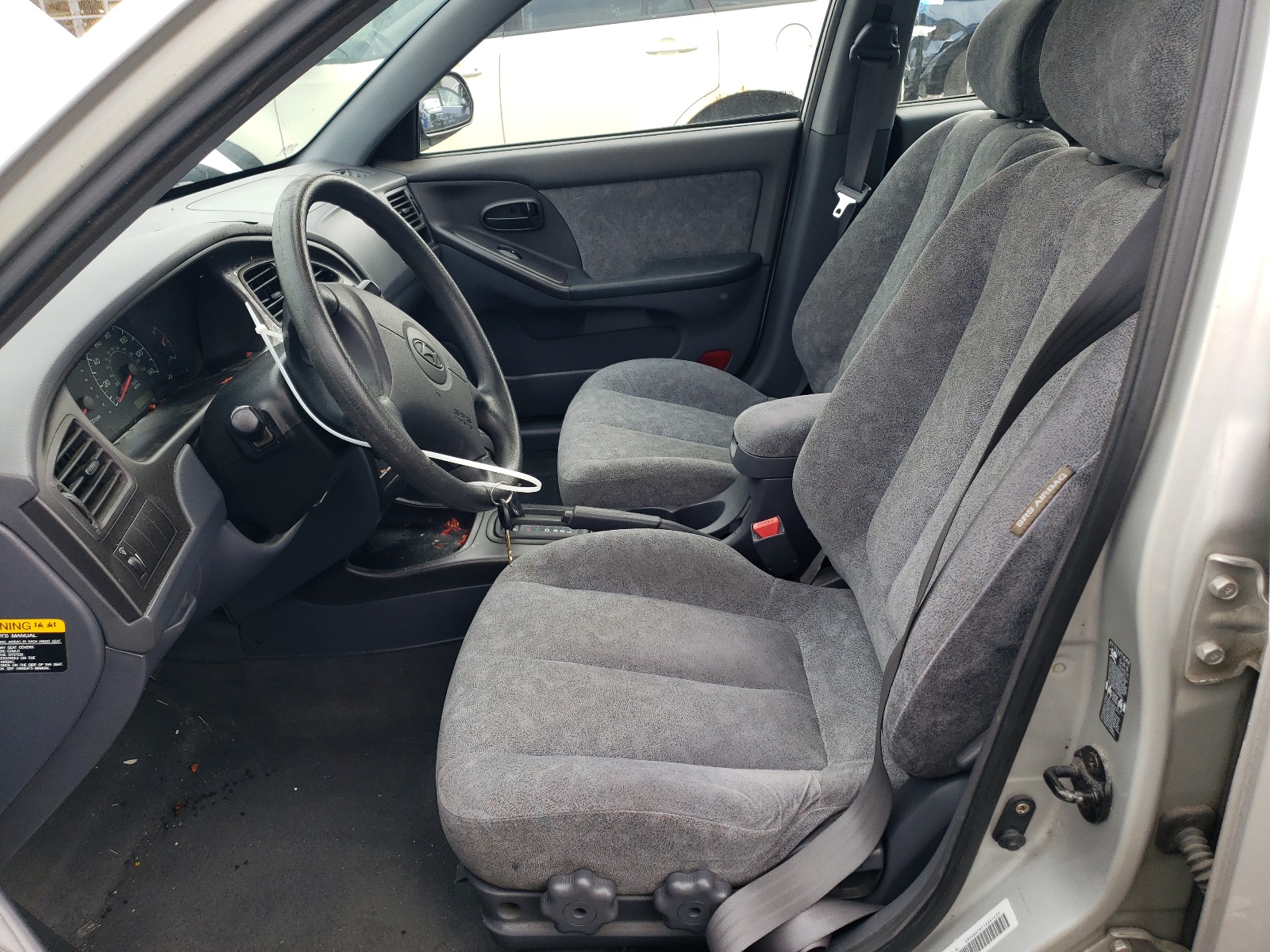 KMHDN45D11U241433 2001 Hyundai Elantra Gls