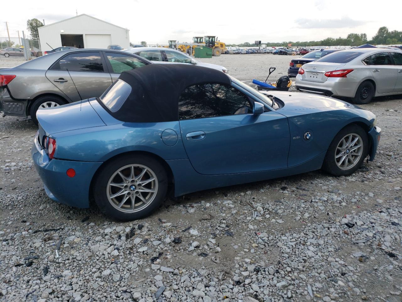 2005 BMW Z4 2.5 VIN: 4USBT33515LR70982 Lot: 62636554