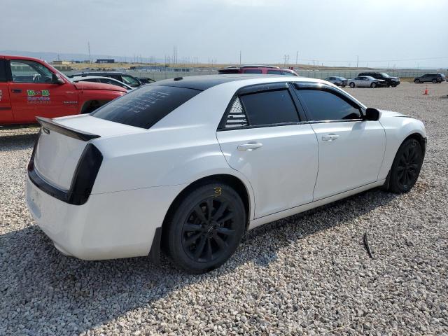 Седани CHRYSLER 300 2014 Білий