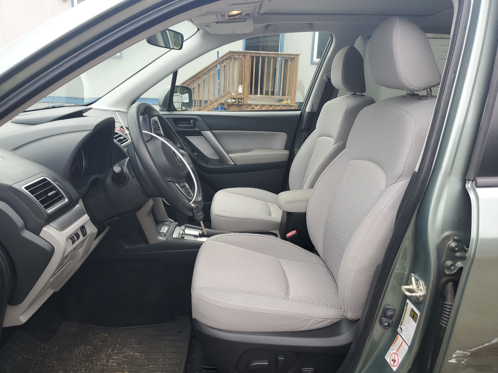 JF2SJAEC3HH542934 2017 Subaru Forester 2.5I Premium