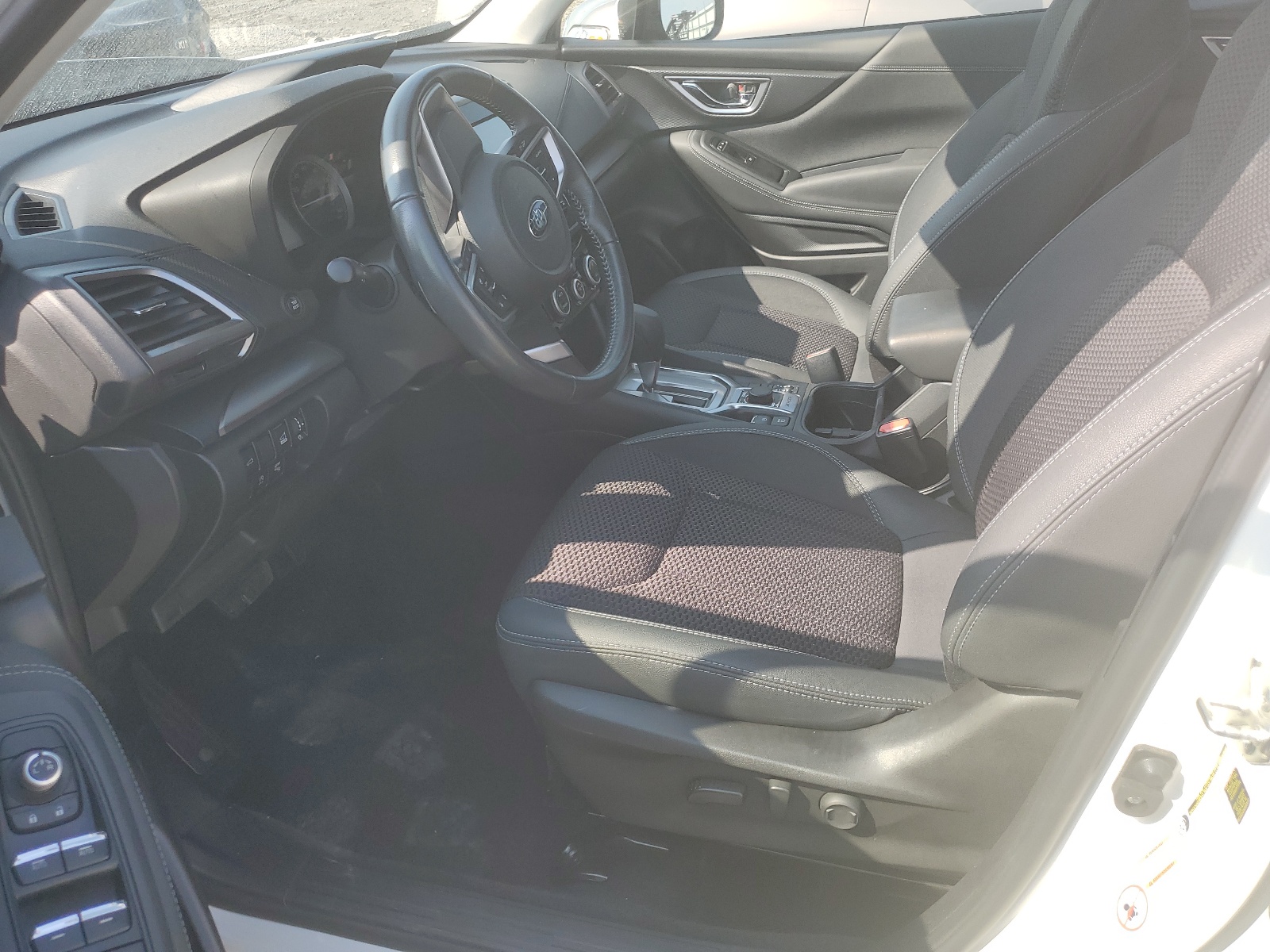 JF2SKAJC9LH467359 2020 Subaru Forester Premium