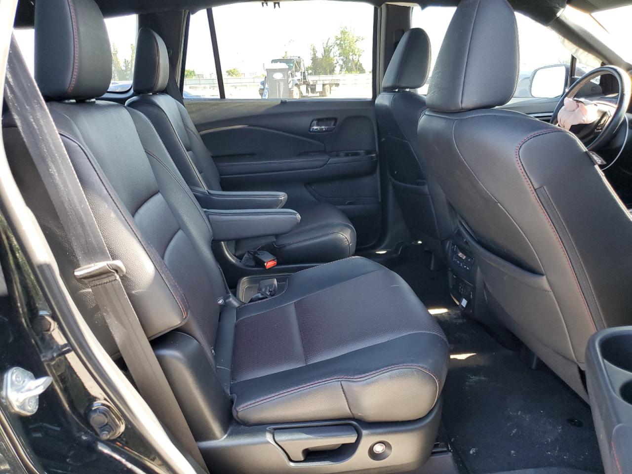 2021 Honda Pilot Black VIN: 5FNYF6H7XMB052989 Lot: 63758264